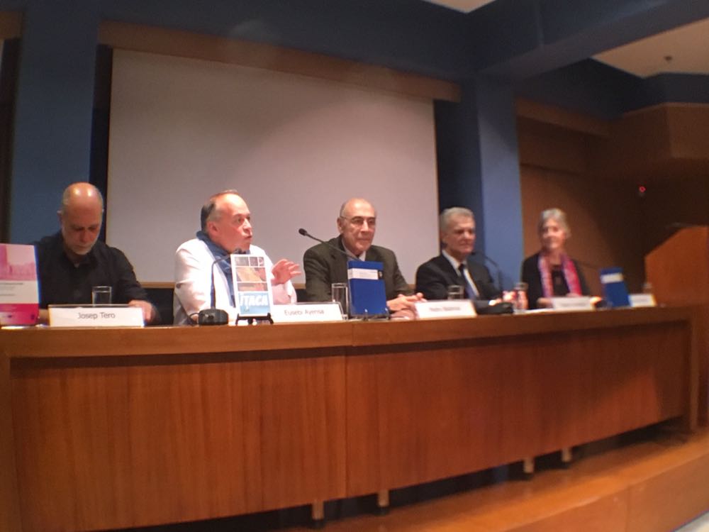 Presentado en Atenas el libro del Sello Editorial UCA en Homenaje al Profesor Pedro Bádenas de la Peña